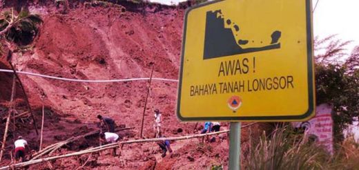 Longsor Terjadi di Sejumlah Wilayah Indonesia, 177 Korban Tewas