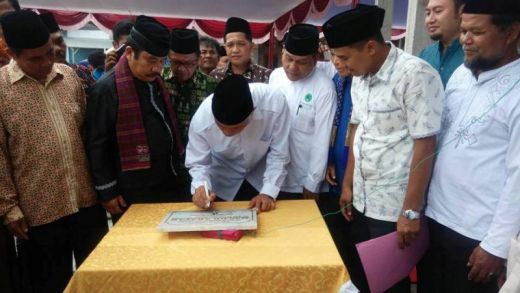 Lakukan Jumat Keliling di Tahun Baru, Walikota Padang Resmikan Masjid Arafah