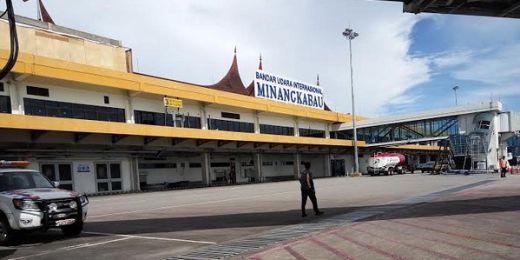 Tiket Mahal, Jumlah Pemudik di Bandara Minangkabau Turun 38 Persen