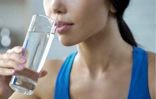 Awas, Jangan Minum Air Berlebihan karena Bisa Berdampak Buruk ke Otak dan Tubuh