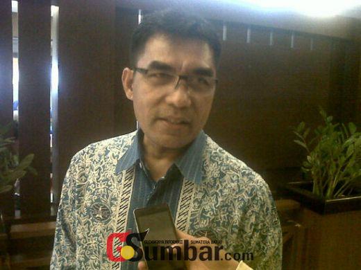 Walikota Padang dan Walikota Pariaman Diberi Asita Award, Ian Hanafiah: Keduanya Punya Andil Besar Majukan Pariwisata Sumbar