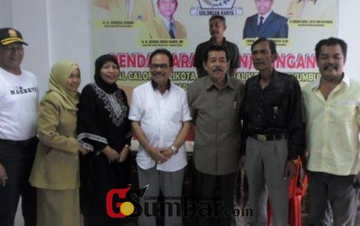 Mantan Walikota Payakumbuh Darlis Ilyas Mendaftar ke Golkar dan PAN