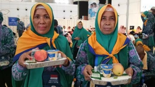 Makanan Jamaah Haji Basi dan Kasur Tidak Memadai, DPR Desak Kemenag Ajukan Keberatan ke Arab Saudi