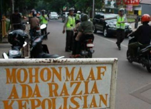 Polisi Tilang Kendaraan Dinas KPU Dalam Operasi Simpatik di Solok Selatan