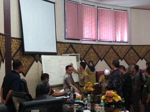 Koalisi AKD Berlanjut ke BK DPRD Padang