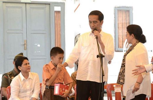 Di Solok, Jokowi Ingatkan Orang Tua, Jangan Sampai Anak Dididik oleh Hape