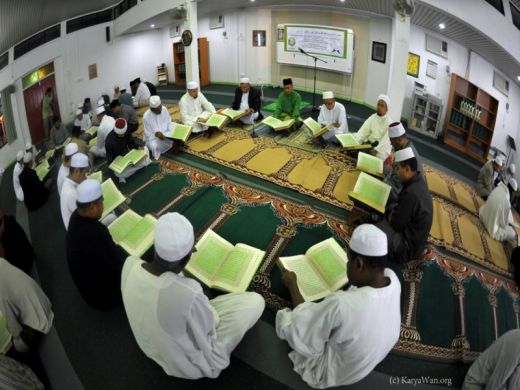 Banyak Putar Kaset, Tadarus di Bulan Ramadan Semakin Kurang, Dewan Masjid Prihatin
