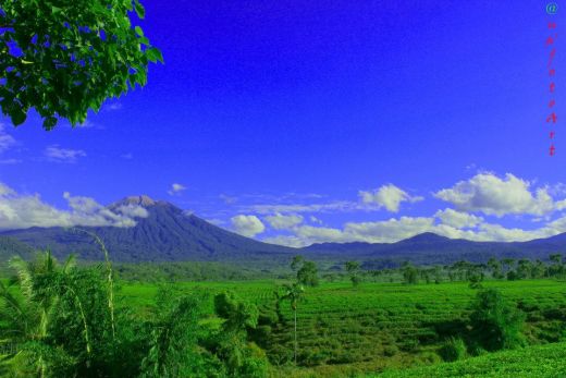 Terkait Aktivitas Gunung Kerinci, BPBD Solok Selatan: Warga Tak Perlu Khawatir!
