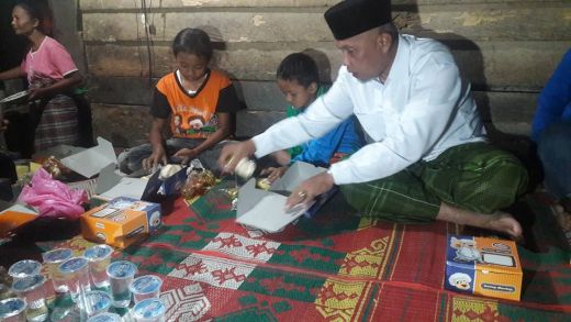 Dinihari ke Bukit Durian Batu, Walikota Mahyeldi Lakukan Kegiatan Singgah Sahur ke Rumah Si Miskin di Kota Padang