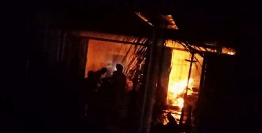 Satu Rumah Terbakar di Agam, Seorang Kakek Terluka Parah