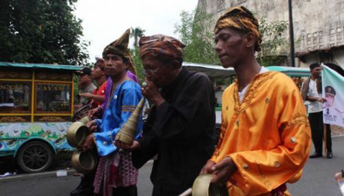 Pawai Sejarah Meriahkan Hari Jadi Kota Padang