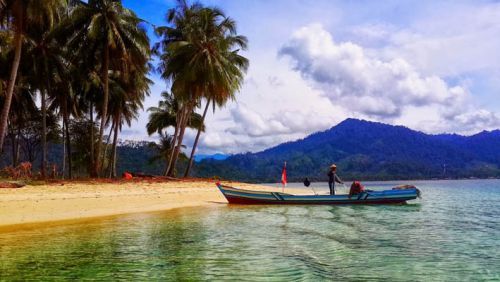 Pulau Pasumpahan Padang Sumatera Barat, Pulau Seluas 5 Hektar yang Mempesona