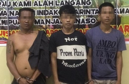Polres Dharmasraya Tangkap Tiga Pemuda Pemakai Sabu di Koto Baru