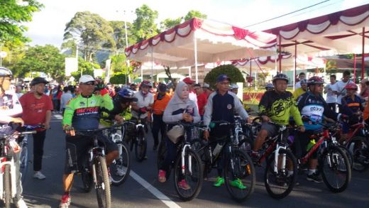 Meriahkan TdS, Ratusan Warga Padang Panjang Ikuti Fun Bike