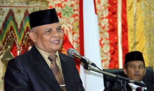MUI Padang Ingatkan Umat Muslim Tak Ikut-ikutan Pakai Atribut Natal