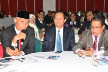 Walikota Padang Ajak Perantau di Malaysia Pulang Kampung