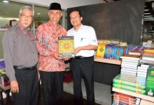 Berkunjung ke Malaysia, Walikota Padang Kunjungi Penerbitan Alquran Terbesar Disana