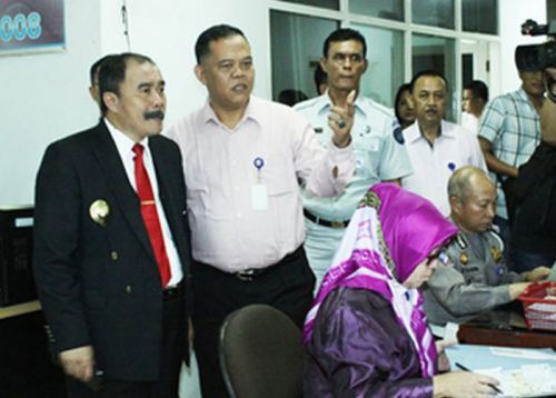 Sidak ke Samsat, Pj Gubernur Sumbar Naik Pitam karena Kepala UPT Pelayanan Pajak Tak Ada di Kantor