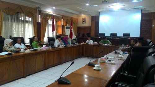 Gelar Hearing, DPRD Bukittinggi Desak Panwaslu Tuntaskan Laporan Pelanggaran