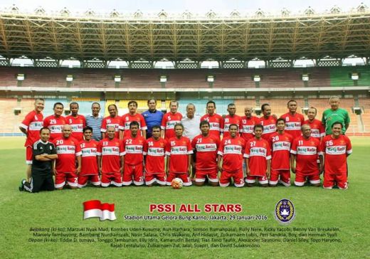 Tim Indonesian All Stars Main di Pembukaan Irman Gusman Cup, Ajang Pelepas Rindu pada Bintang Timnas