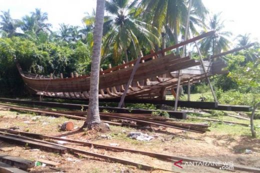 Sudah Beroperasi Enam Tahun, Pembuatan Kapal Kayu di Lengayang Ternyata Tanpa Izin