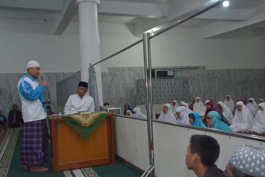 Kunjungi Masjid Asasi, Tim Ramadhan Kota Padang Panjang Sampaikan Program Pembangunan Prioritas