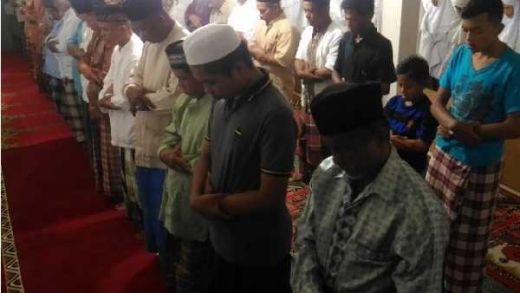 Jamaah Naqsabandiyah di Padang Ternyata Sudah Shalat Idul Fitri Hari Ini