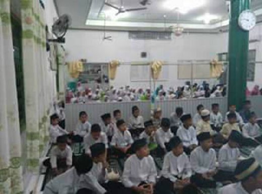 Zulbahri, PNS Sang Motivator Anak-Anak Pejuang Subuh di Kota Padang