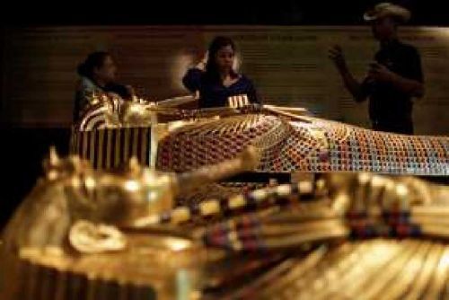 Ternyata Mayat Firaun Tutankhamun Dimakamkan dengan Kondisi Mr P-nya Tegak Lurus