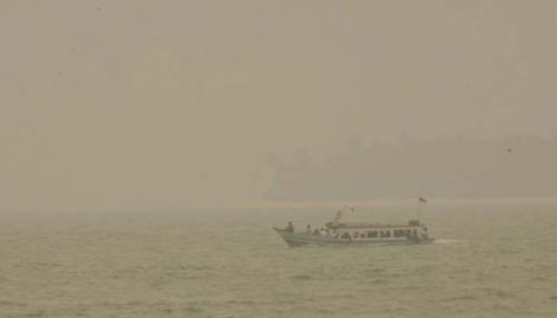 BNPB: Sebaran Kabut Asap Semakin Luas, Mulai Tutupi Laut Jawa dan Sebagian Jakarta