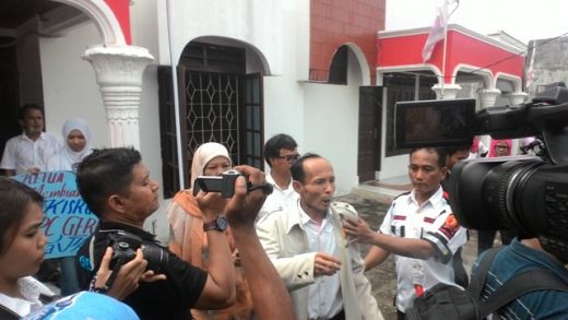 Ketua DPC Gerindra Padang Kena Mosi Tak Percaya