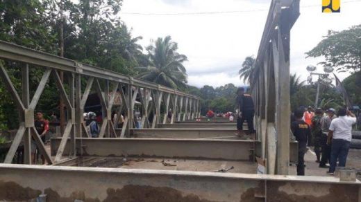 Jembatan Sementara dari Rangka Baja Telah Dibangun di Kayu Tanam, Begini Penampakannya