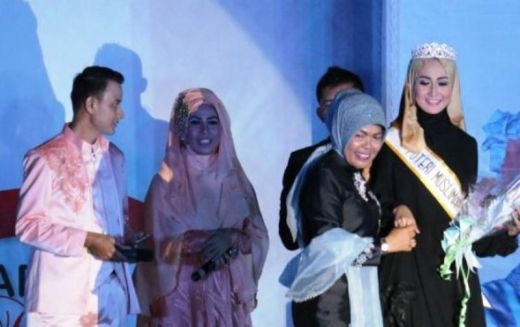 Putri Muslimah 2016 Hadir, Penutupan Pariaman Fashion 2016 Tambah Ramai