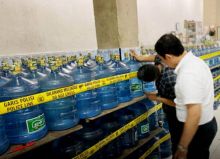Meski Sempat Segel Pabrik, Polda Sumbar Akhirnya Hentikan Kasus Air Minuman Dalam Kemasan Bermerek SMS
