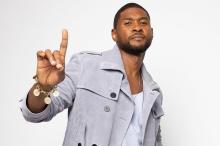 Usher Menikah Diam-diam, Kejutkan Keluarga dan Fans