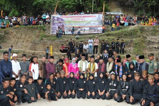 Lestarikan Kebudayaan Minangkabau, Nagari Palupuah Agam Gelar Pencak Silat