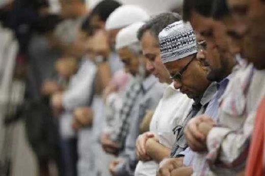 Perkuat Kualitas Ibadah, Pemko Padang Latih 142 Imam Tetap Masjid dan Mushala