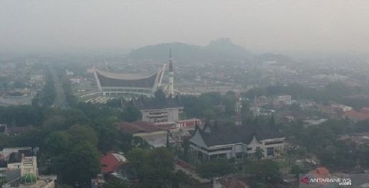Pagi Ini, Udara Kota Padang Masuk Kategori Tak Sehat