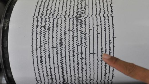 Gempa M 5,2 Guncang Sumbar, Warga Berlarian ke Luar Rumah