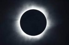 Gerhana Matahari Cincin di Wilayah Sumbar akan Terjadi 21 Juni 2020