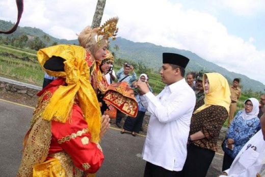Diterima Walikota Hendri Arnis, LPSE Kota Padang Panjang Kembali Raih National Procurement Award (NPA) 2016
