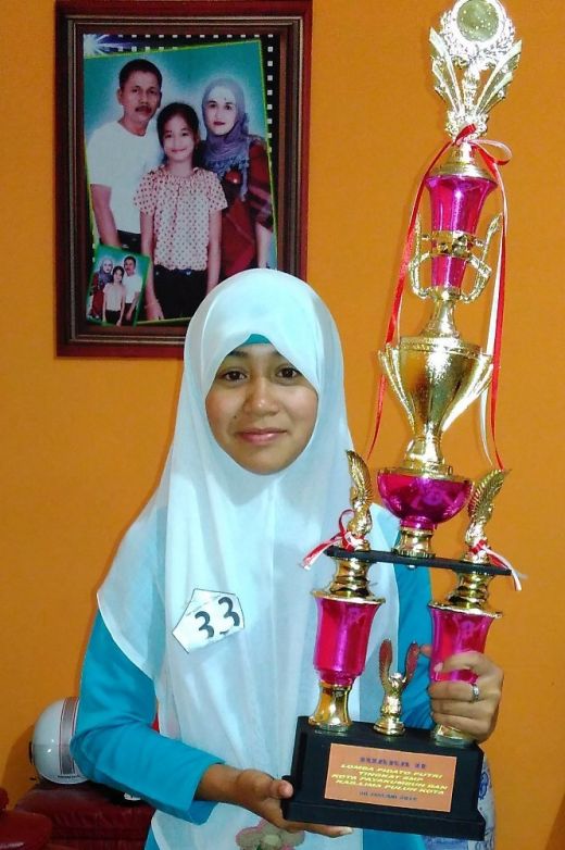 Roza Amelia, Siswi SMPN 2 Luak, Juara II Lomba Pidato tingkat SMPN se Kabupaten Limapuluh Kota dan Kota Payakumbuh