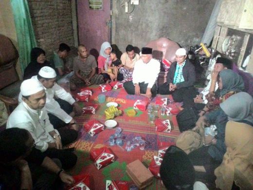 Singgah Sahur ke Rumah Ujang, Walikota Padang: Maizarlis Wanita Tangguh!