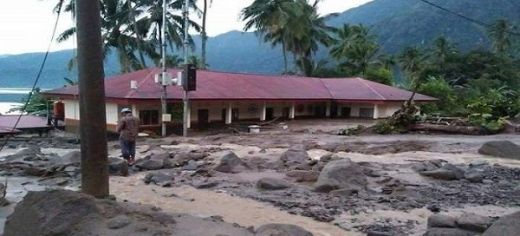 Banjir Bandang di Agam, Belasan Rumah, 1 Masjid dan 1 Madrasah Rusak