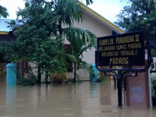 Kompleks Perumdak III Kurao Pagang Terendam Banjir.
