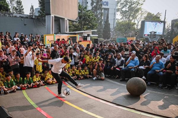 Bandung Raya Mendadak Bergetar di Momen Trophy Experience Piala Dunia U 17
