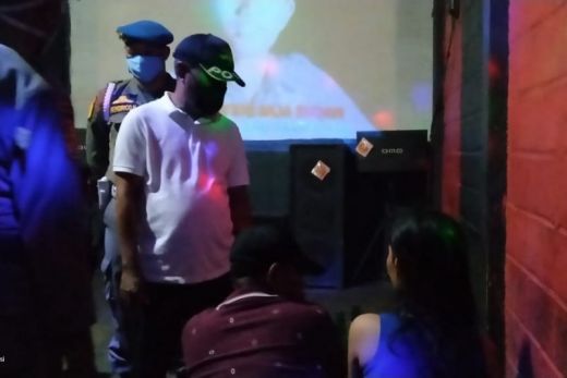 Satpol PP Padang Sosialisasikan Protokol Kesehatan di Tempat Hiburan