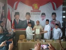 Sah, Erman Safar Pimpin DPC Partai Gerindra Bukittinggi