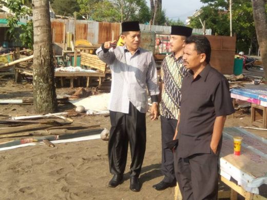 Sekretaris Komisi IV DPRD Padang, Iswandi : Usai Penertiban, Pemko Jangan Bohongi Pedagang