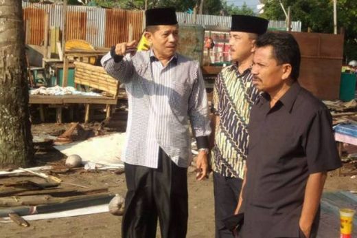 Percantik Kawasan Muaro Padang, 53 Kios PKL Dibongkar Sendiri Pemiliknya
